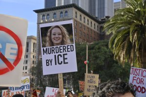 DOJ officials resign over Trump admin's handling of Renee Good killing