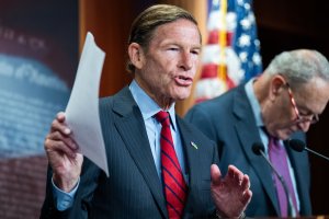 ICE's warrant policy could lead to 4th Amendment challenge