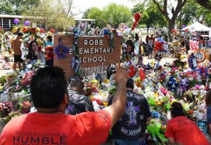 Jury finds ex-officer not guilty of endangering students in Uvalde shooting