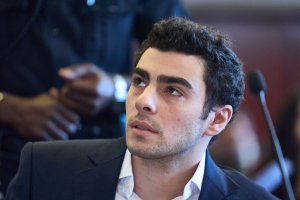 Luigi Mangione seeks dismissal of the death penalty charge