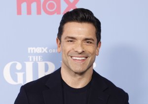 Mark Consuelos to make Broadway debut in 'Fallen Angels'
