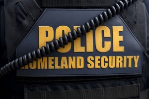 Oregon launches probe into DHS shooting of two people in Portland