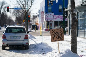 Poll: 63% disapprove of the job ICE is doing; Trump approval at 34%