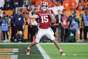 Unblemished Indiana fends off Miami for first college football title