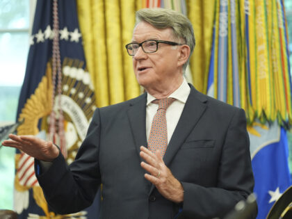 Trump Britian's ambassador to the Peter Mandelson, delivering remarks on a trade deal betwe