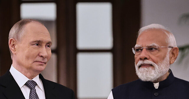 Russia Says India Has Not Said It Is Canceling Oil Purchases After Trump Trade Deal