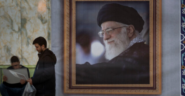 
                            Trump Says Iranian Supreme Leader Khamenei 'Should Be Very Worried'