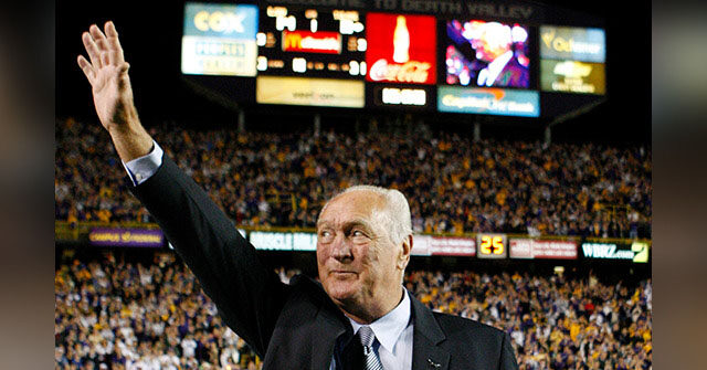 President Trump Pardons Five Former NFL Star Players Convicted of Crimes