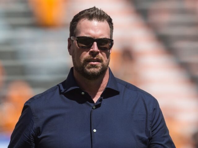 KNOXVILLE, TN - AUGUST 31: Ryan Leaf walking off the field before a college football game