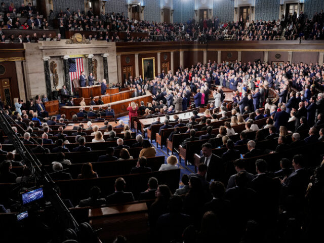 ‘How Do You Not Stand?’ Trump Blasts Democrats for Failing to Acknowledge Iryna Zarutsk