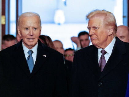 US President Joe Biden (L) and President-elect Donald Trump arrive for the inauguration ce