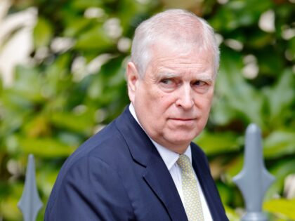 UK Prime Minister Calls on Andrew to Testify over Ties to Jeffrey Epstein After Document Dump