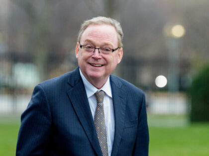 Hassett Slams New York Fed Tariff Study as an ‘Embarrassment’