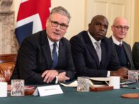 Cabinet Circles Wagons Around Starmer as Scottish Labour Leader Calls for PM’s Resignation