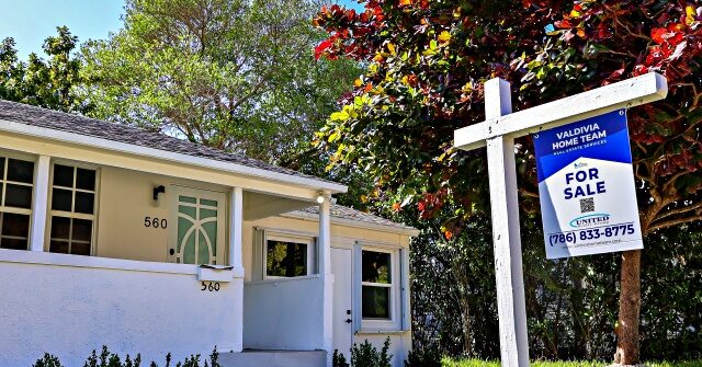 Senators Issue Trump-Backed 'Homes for American Families Act' to Ban Wall Street from Buying Up U.S. Homes