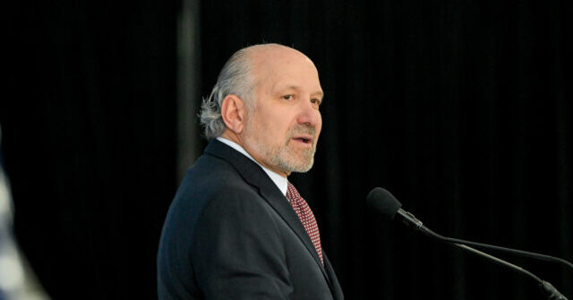 Manufacturing Expands For Fourth Straight Month in New York Fed Survey