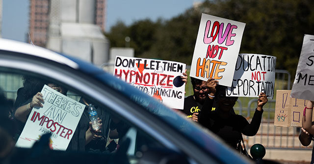 طالب فلوريدا يصدم بالسيارة أثناء الإضراب المناهض للجليد