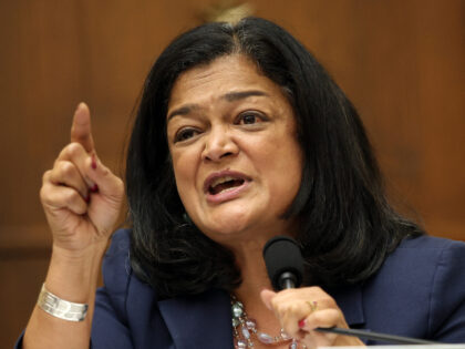 Democrat Rep. Jayapal Claims Attorney General Pam Bondi Monitored Her Epstein File Searches: ‘