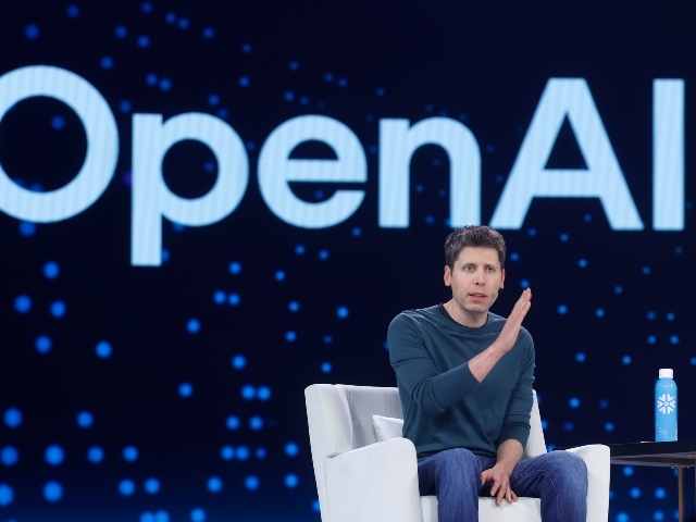 Sam Altman of OpenAI speaks to audience