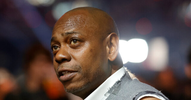 Watch: Dave Chappelle Lays Flowers at Memorial for Anti-ICE Activist Alex Pretti