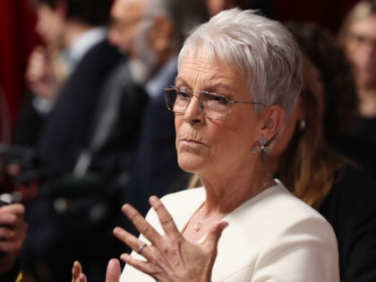 LONDON, ENGLAND - NOVEMBER 24: Jamie Lee Curtis attends the "Ella McCay" UK Spec