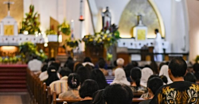 Florida GOP Pushes to Allow Churches to Use Volunteer Security Rather Than Pay for Licensed Guards