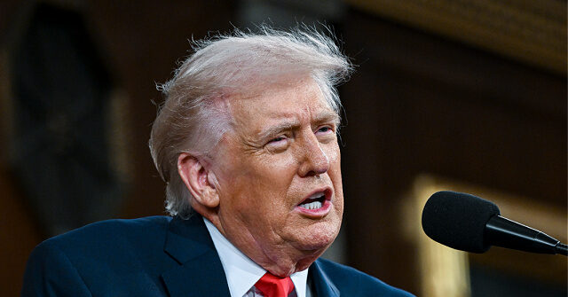 ஸ்டேட் ஆஃப் தி யூனியனில் உலகில் எங்கும் இல்லாத மருந்துகளின் விலை குறைவாக இருப்பதாக டிரம்ப் கூறுகிறார் ஸ்டேட் ஆஃப் தி யூனியனில் உலகில் எங்கும் இல்லாத மருந்துகளின் விலை குறைவாக இருப்பதாக டிரம்ப் கூறுகிறார்