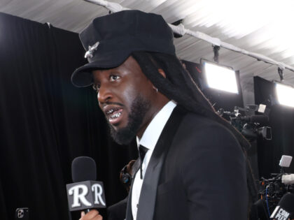 LOS ANGELES, CALIFORNIA - FEBRUARY 01: Shaboozey attends the 68th GRAMMY Awards on Februar