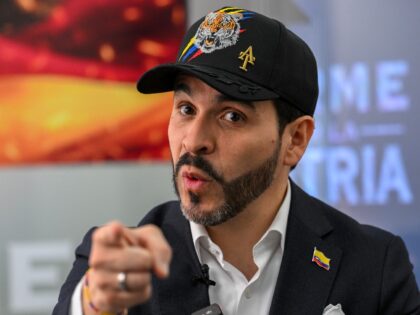 Abelardo de la Espriella vows to launch a "shock plan" against drug-producing ar