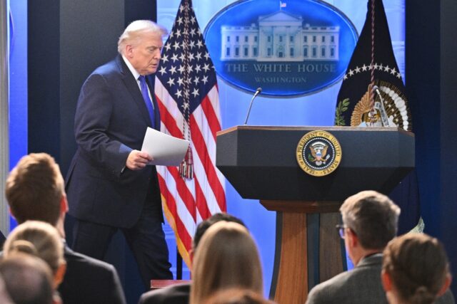 The issue of tariff refunds is set to be managed by lower courts in the coming months, set