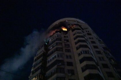 Russian strikes this month have repeatedly cut power and heating to tens of thousands of h