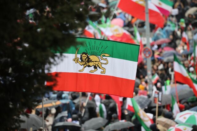 Thousands called for the return of the exiled son of the last shah