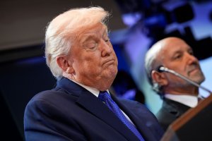 EU stops parliament vote on tariff deal after Supreme Court ruling