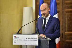 French FM says Lebanon should stay out of U.S.-Iran war