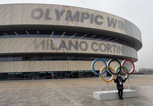 McDavid, Canada crush Czechia in Winter Olympics hockey opener