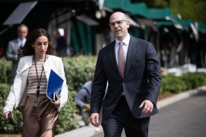 Stephen Miran resigns from Council of Economic Advisers, stays at Fed