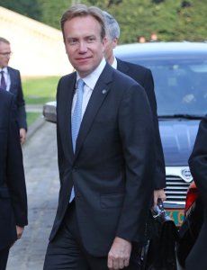 WEF CEO Børge Brende resigns; Jeffrey Epstein probe concludes