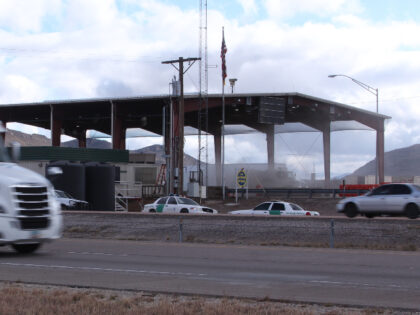 Suspect Killed After Shooting at Officers, Civilians During Chase from West Texas Border Patrol Che
