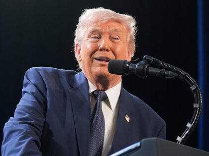 Title: Trump Image ID: 26068768223797 Article: President Donald Trump speaks at the Republ