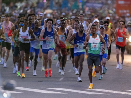 WATCH: Los Angeles Marathon Sees Stunning Come from Behind Victory