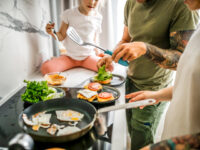 RFK Jr. Announces Plan to Teach Americans to Cook: ‘Americans Have Forgotten How To Cook̵