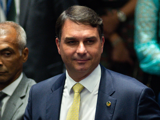 Brazil: Bolsonaro Son Flavio Narrows Lula’s Lead in Presidential Race