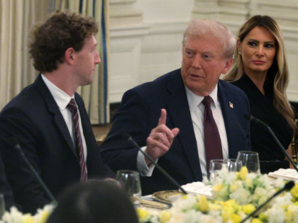 WASHINGTON, DC - SEPTEMBER 04: (L-R) White House “AI and Crypto Czar” David Scahs, Met