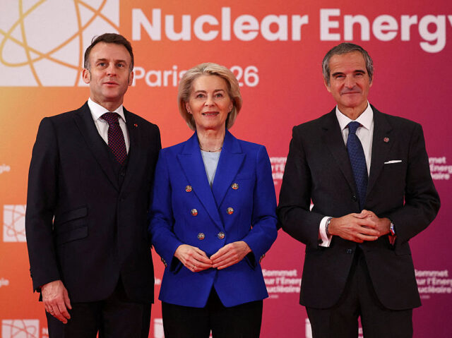 (LtoR) French President Emmanuel Macron, European Commission President Ursula von der Leye