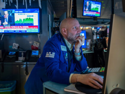 Financial Markets React As War Continues In Iran And Energy Prices Spike NEW YORK, NEW YORK - MARCH 09: Traders work on the floor of the New York Stock Exchange (N