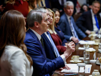 Bessent Says U.S. Economic Power Is Key Weapon in Iran Campaign