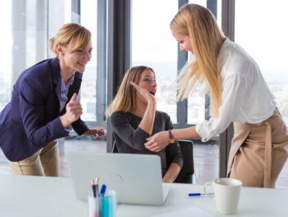 Services Sector Expands at Fastest Pace Since 2022, Beating All Expectations as Inflation Cools