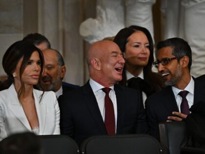 Google's Sundar Pichai laughs it up with Jeff Bezos