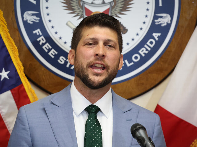 Florida AG Uthmeier Defends Second Amendment Rights of Non-Dangerous Felons