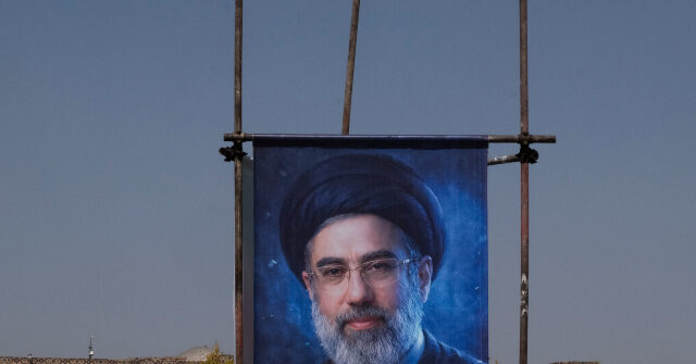 
                            Iranian Official Defies Purported Message from Cardboard Khamenei, Says Strait of Hormuz Open